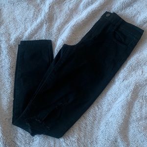 💕Ripped black jeans